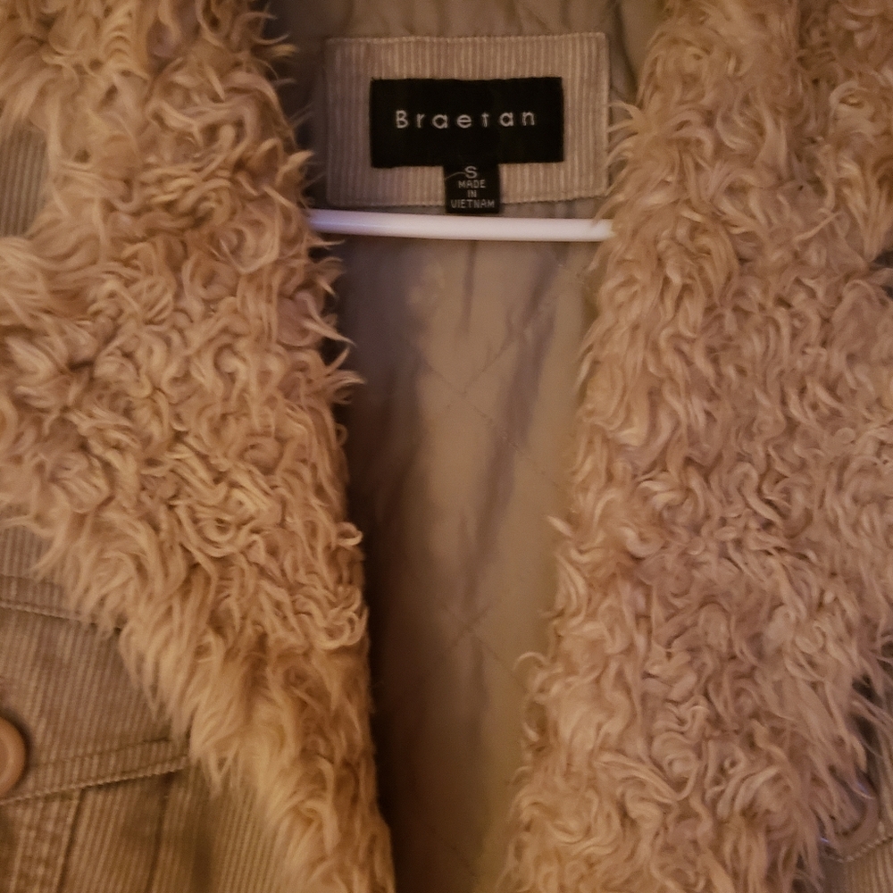 Braetan Fluffy Cream Size S Jacket